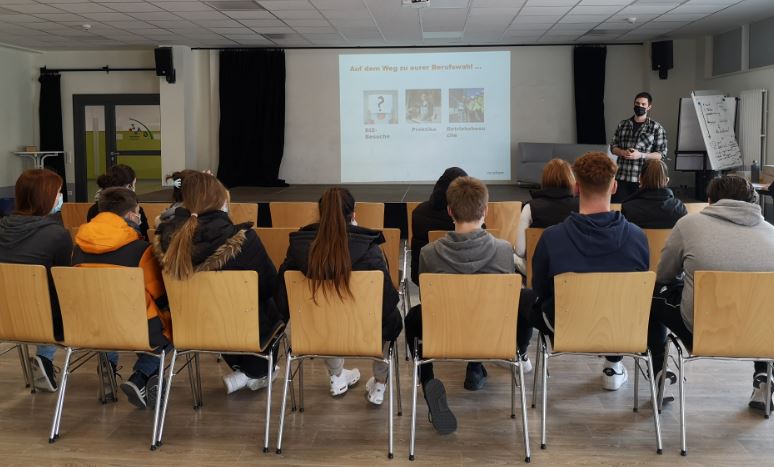 Schülerinnen und Schüler der GAZ erhielten Infos zum Weg zur Berufswahl